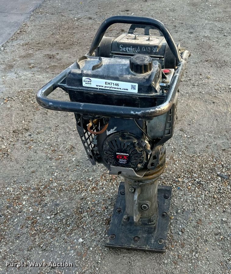 image for item EH7146 2008 Bomag BT65/4 plate compactor