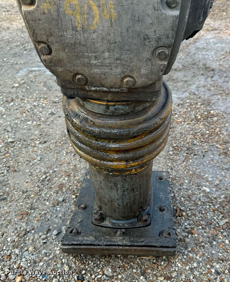 image for item EH7146 2008 Bomag BT65/4 plate compactor