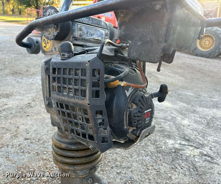 image for item EH7146 2008 Bomag BT65/4 plate compactor