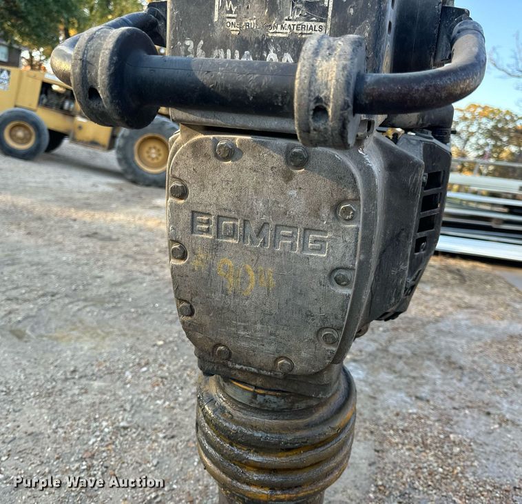 image for item EH7146 2008 Bomag BT65/4 plate compactor