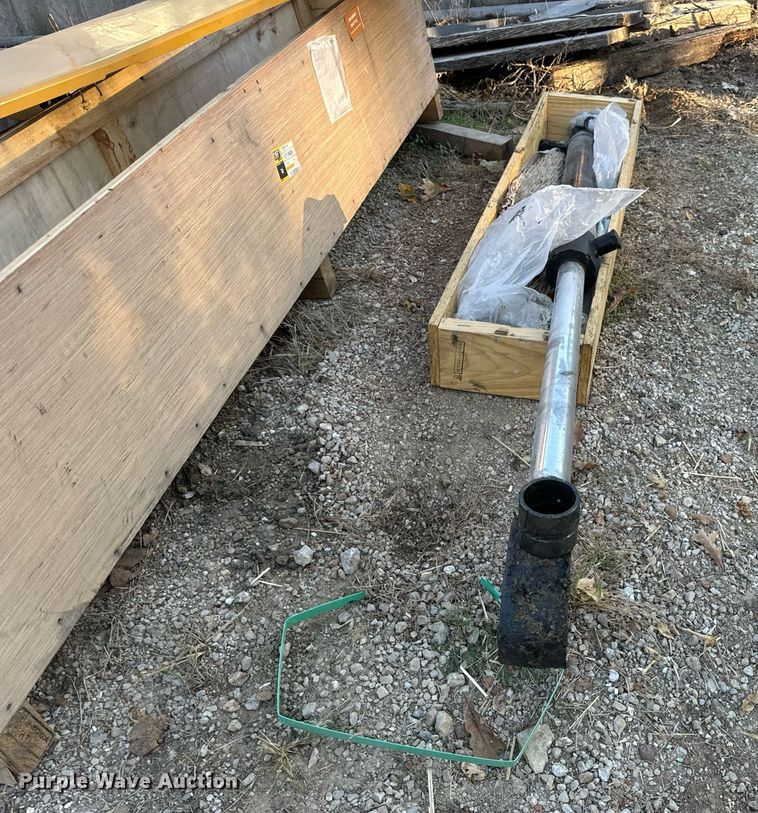 image for item EH7150 Caterpillar excavator parts