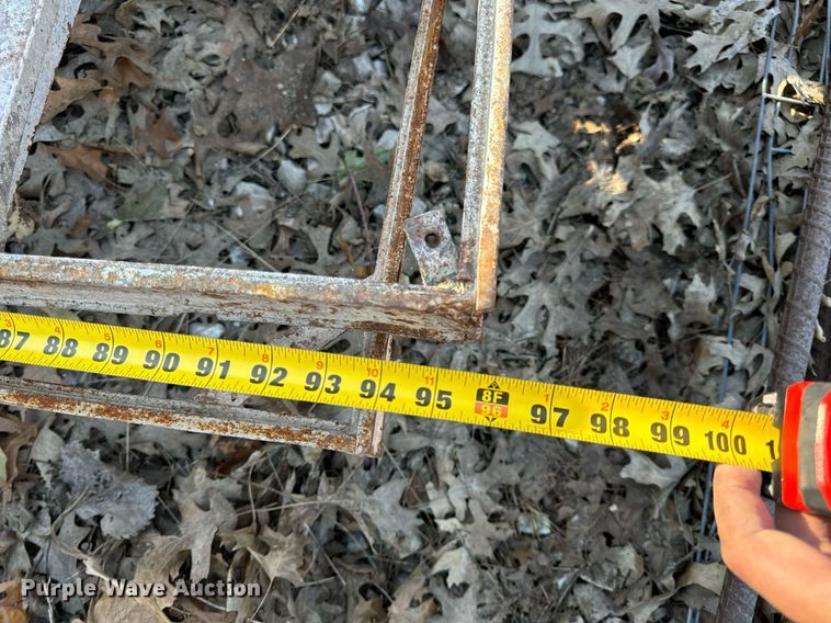 image for item EH7152 Concrete forms