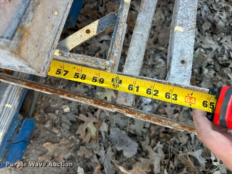 image for item EH7152 Concrete forms