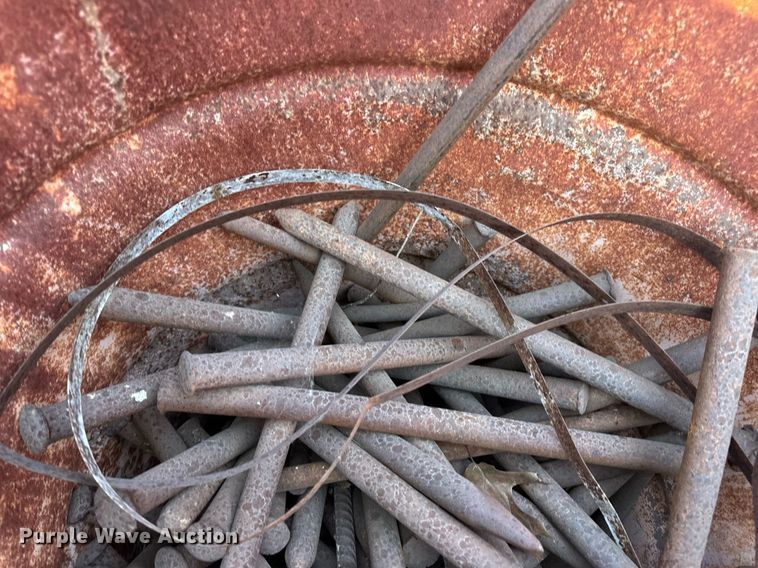 image for item EH7152 Concrete forms