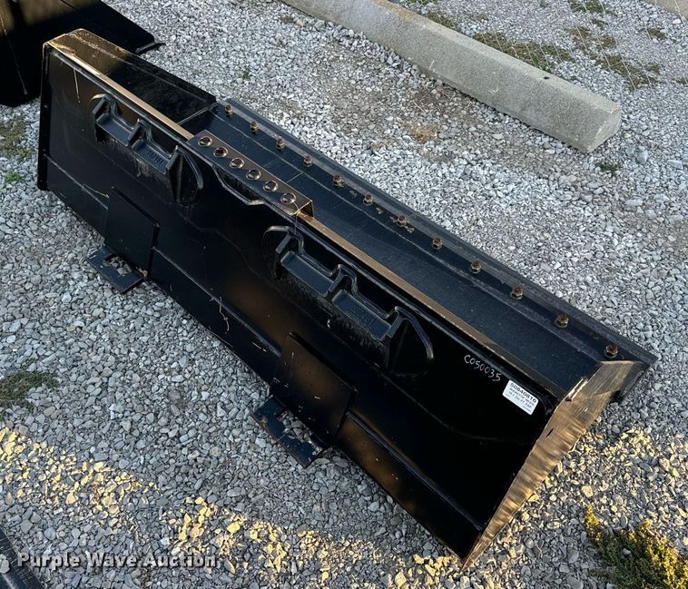 image for item EH7182 Manitou  74