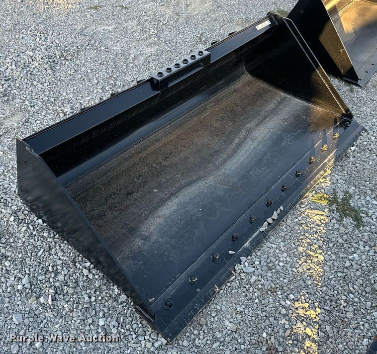 image for item EH7183 Manitou  74