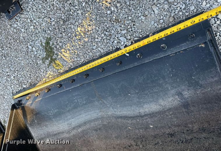 image for item EH7183 Manitou  74