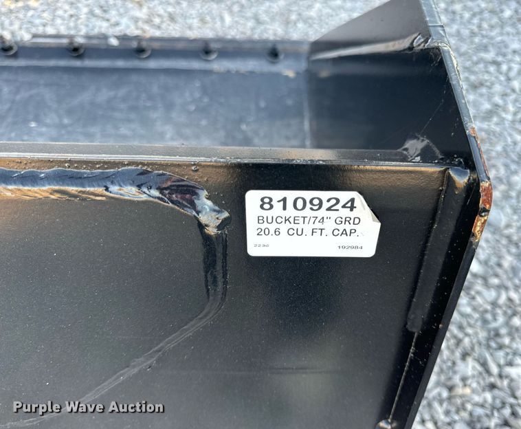 image for item EH7183 Manitou  74