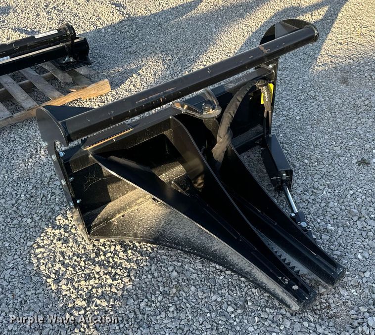 image for item EH7189 Prime skid steer tree puller