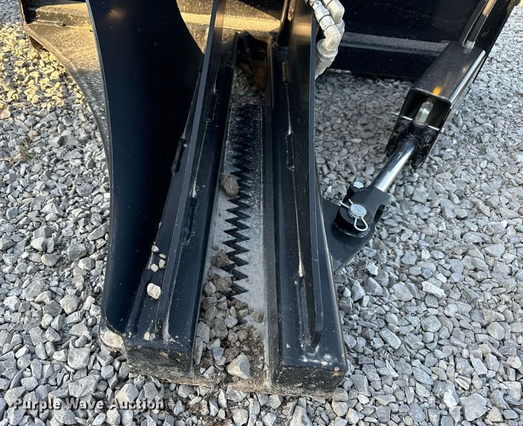 image for item EH7189 Prime skid steer tree puller