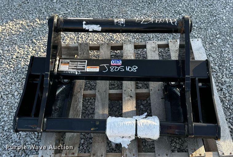 image for item EH7190 2023 Manitou J805108 telehandler to skid steer adapter