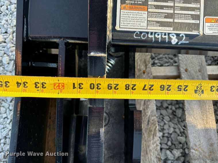 image for item EH7190 2023 Manitou J805108 telehandler to skid steer adapter