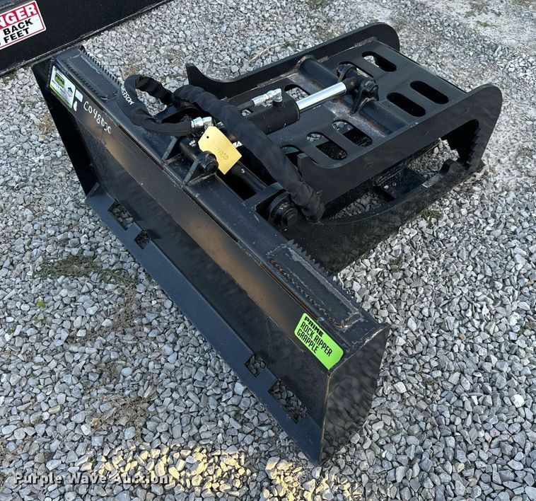 image for item EH7194 Prime skid steer grapple bucket