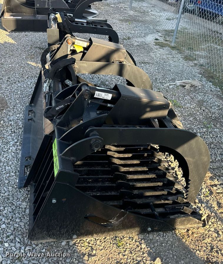 image for item EH7200 Prime Commercial 74