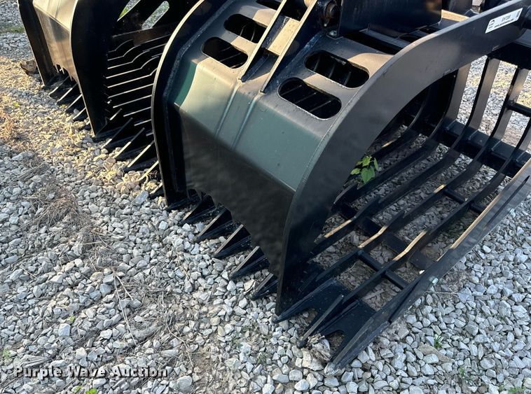 image for item EH7200 Prime Commercial 74