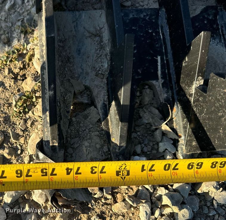 image for item EH7200 Prime Commercial 74