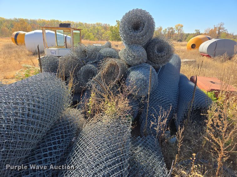 image for item EI4058 Chain link fence