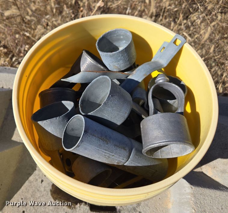 image for item EI4058 Chain link fence