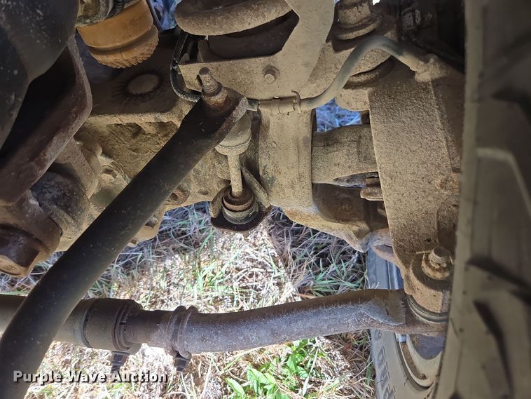 image for item EI4061 2012 Ford F350 Super Duty Crew Cab flatbed pickup truck