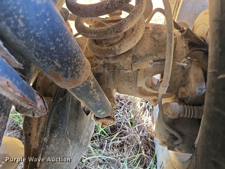 image for item EI4061 2012 Ford F350 Super Duty Crew Cab flatbed pickup truck