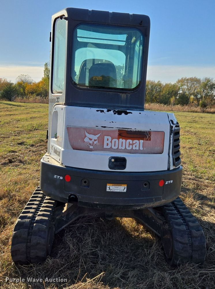 image for item EI4063 2011 Bobcat E35 mini excavator