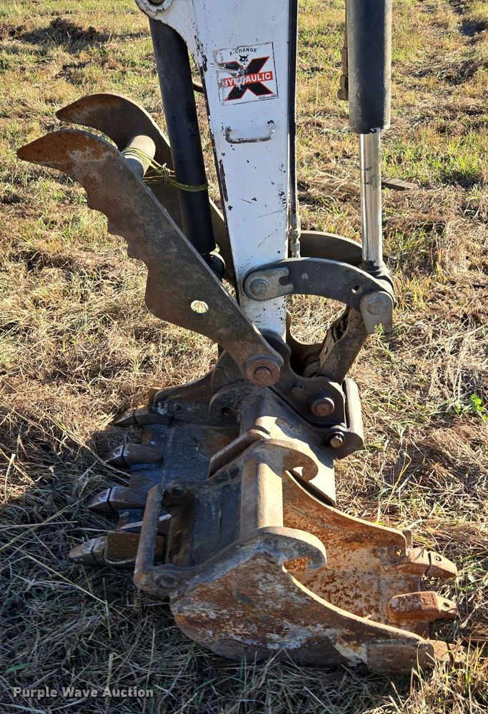 image for item EI4063 2011 Bobcat E35 mini excavator