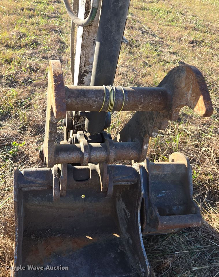 image for item EI4063 2011 Bobcat E35 mini excavator