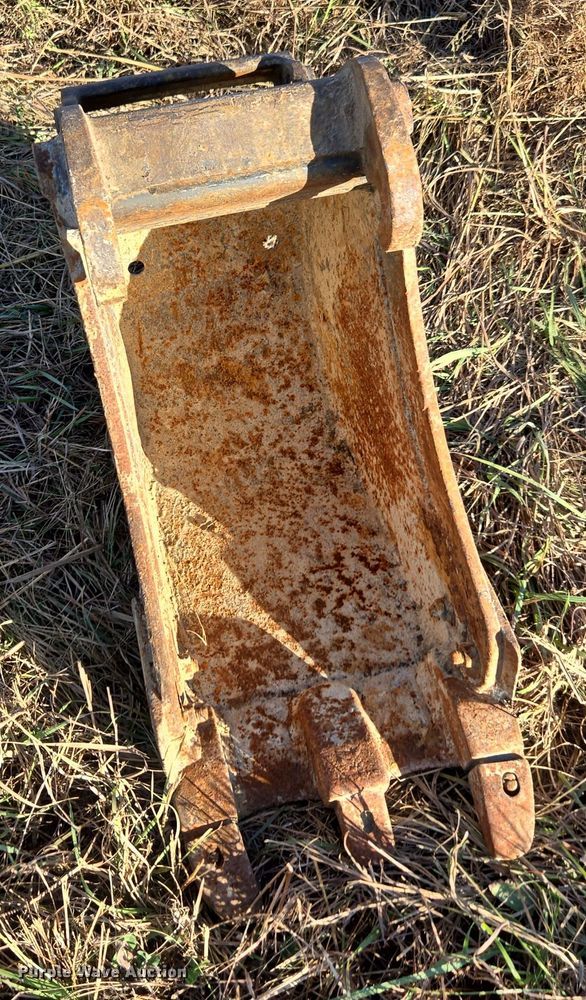 image for item EI4063 2011 Bobcat E35 mini excavator