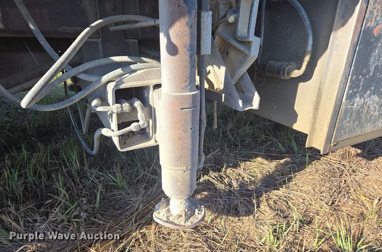 image for item EI4064 1999 Sterling L-Line crane truck