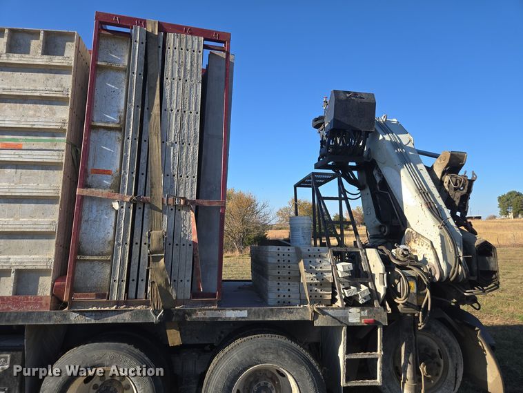 image for item EI4064 1999 Sterling L-Line crane truck