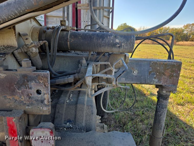 image for item EI4064 1999 Sterling L-Line crane truck