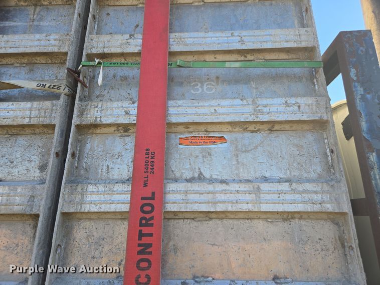 image for item EI4064 1999 Sterling L-Line crane truck