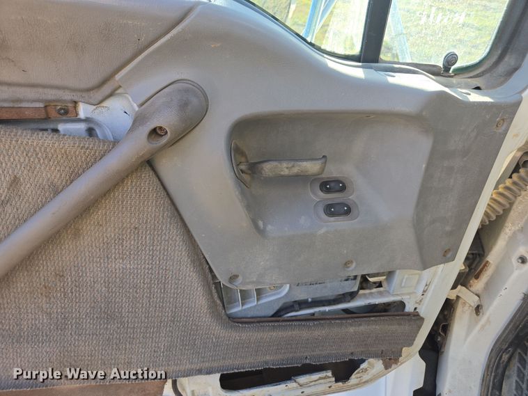 image for item EI4064 1999 Sterling L-Line crane truck