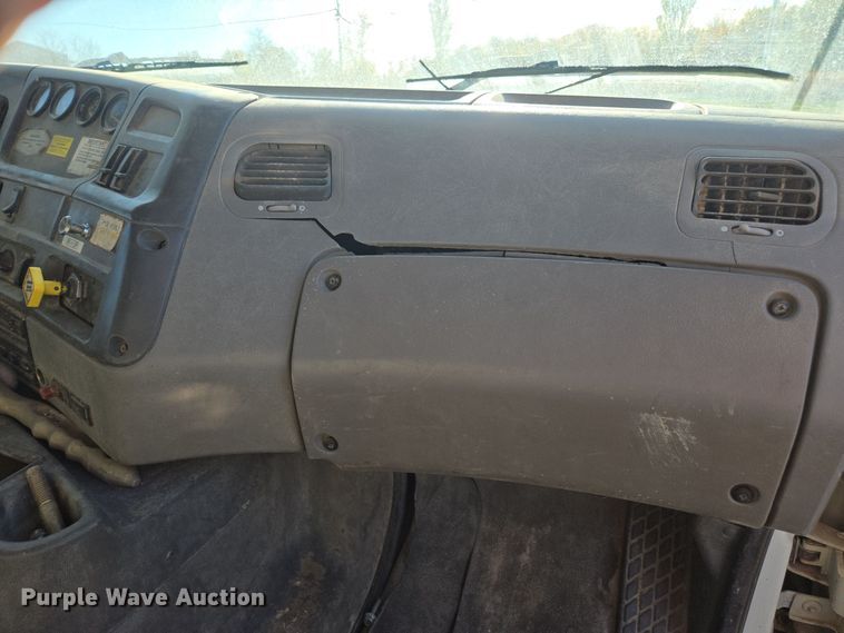 image for item EI4064 1999 Sterling L-Line crane truck