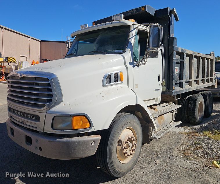 image for item EI8427 2008 Sterling LT8500 dump truck