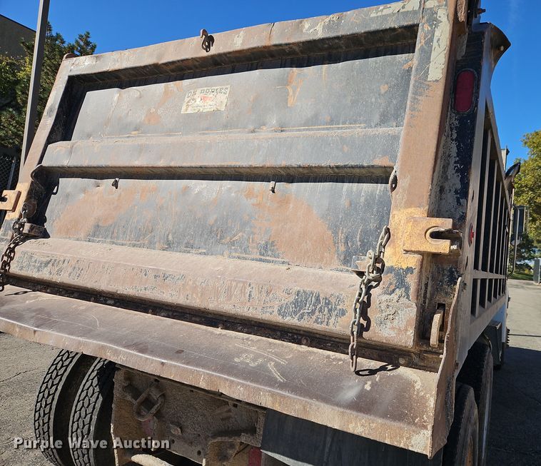 image for item EI8427 2008 Sterling LT8500 dump truck