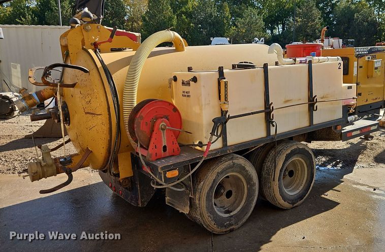 image for item EI8450 2014 Vac-Tron Equipment LP835 SDT vacuum excavator