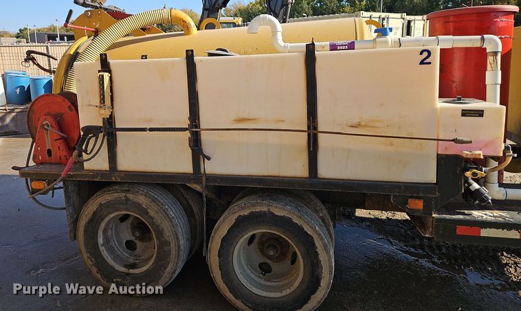 image for item EI8450 2014 Vac-Tron Equipment LP835 SDT vacuum excavator