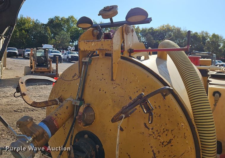 image for item EI8450 2014 Vac-Tron Equipment LP835 SDT vacuum excavator