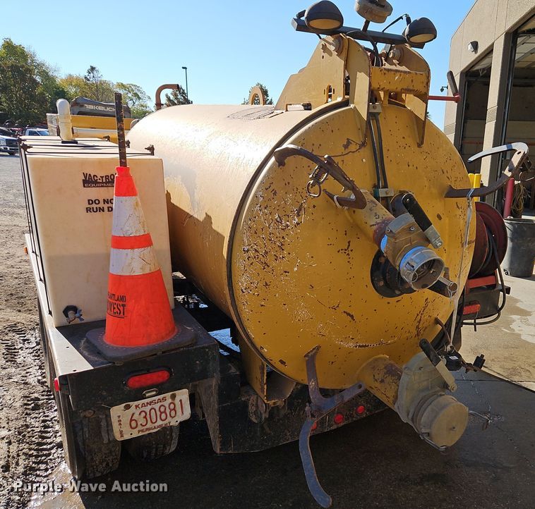 image for item EI8450 2014 Vac-Tron Equipment LP835 SDT vacuum excavator