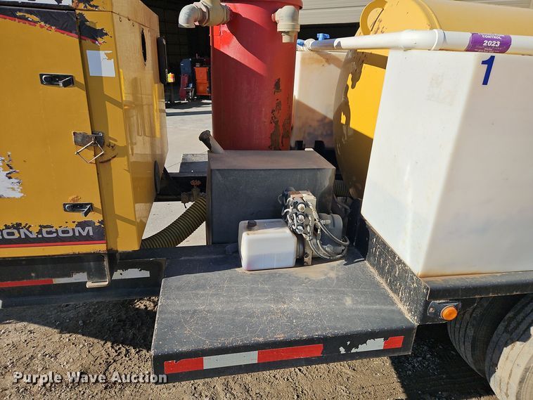 image for item EI8450 2014 Vac-Tron Equipment LP835 SDT vacuum excavator