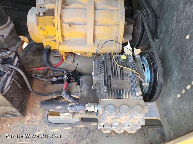 image for item EI8450 2014 Vac-Tron Equipment LP835 SDT vacuum excavator