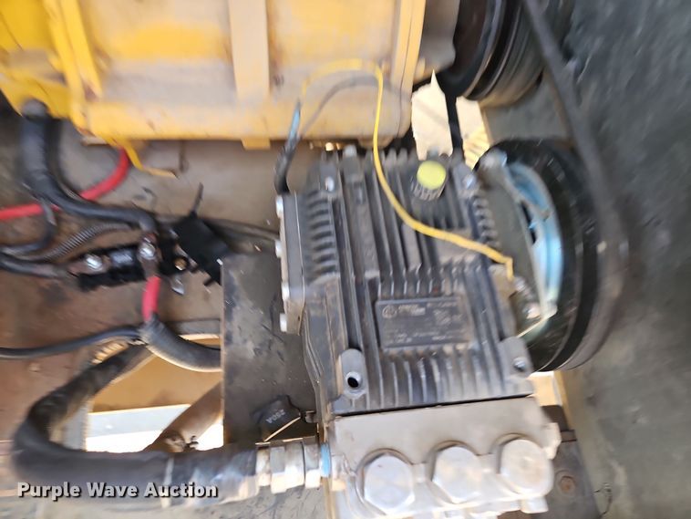 image for item EI8450 2014 Vac-Tron Equipment LP835 SDT vacuum excavator