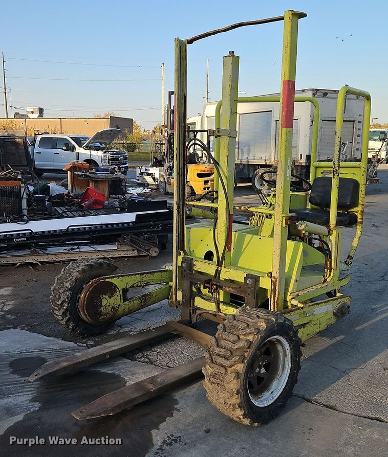 image for item EI8486 Donkey forklift