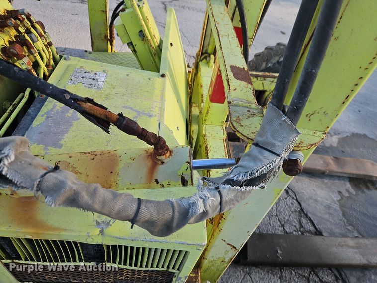 image for item EI8486 Donkey forklift