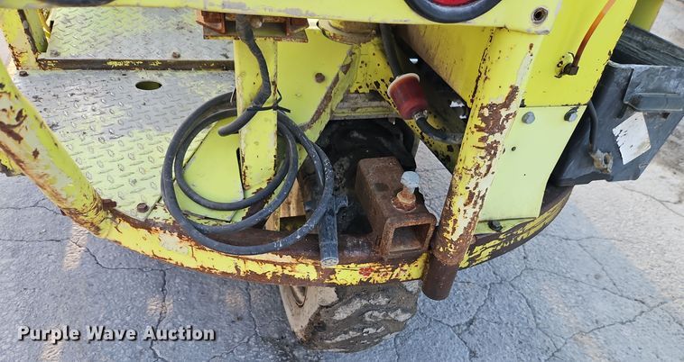 image for item EI8486 Donkey forklift