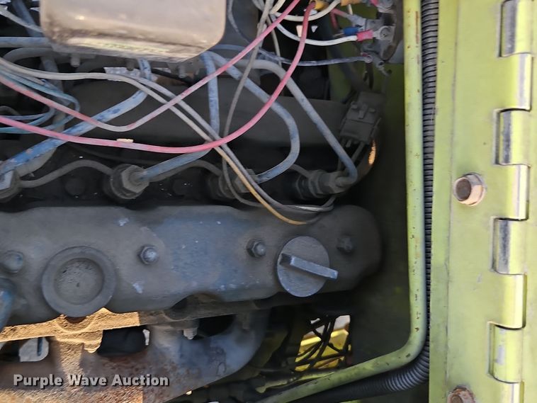 image for item EI8486 Donkey forklift