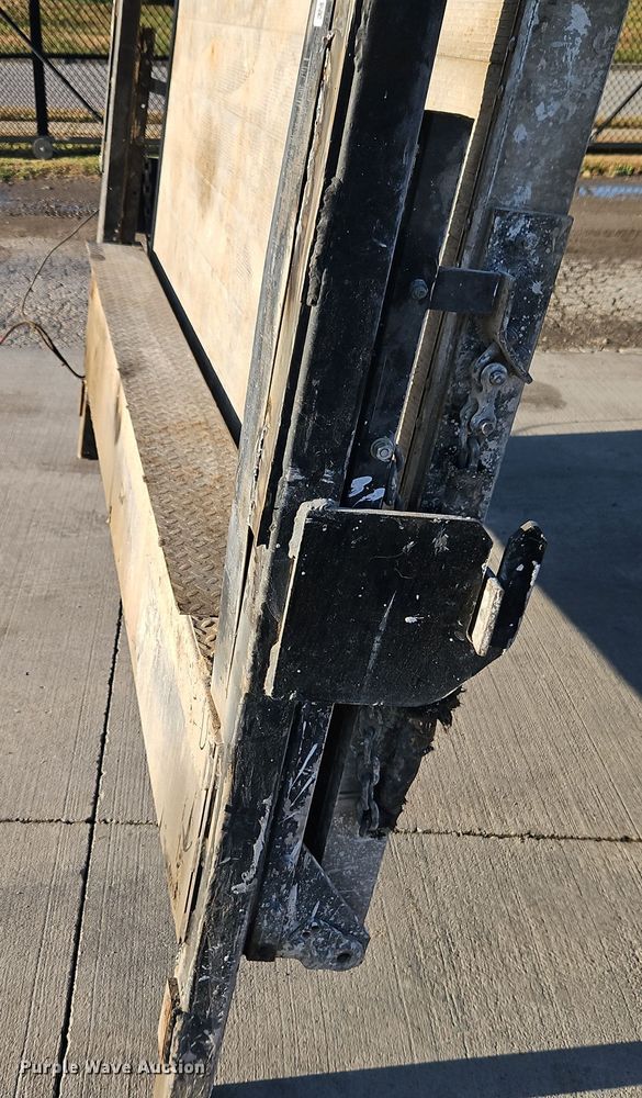 image for item EI8487 Ultron DL309460AFA lift gate