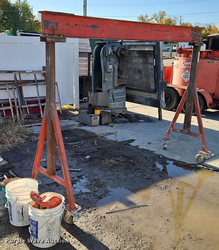 image for item EI8490 A frame gantry 