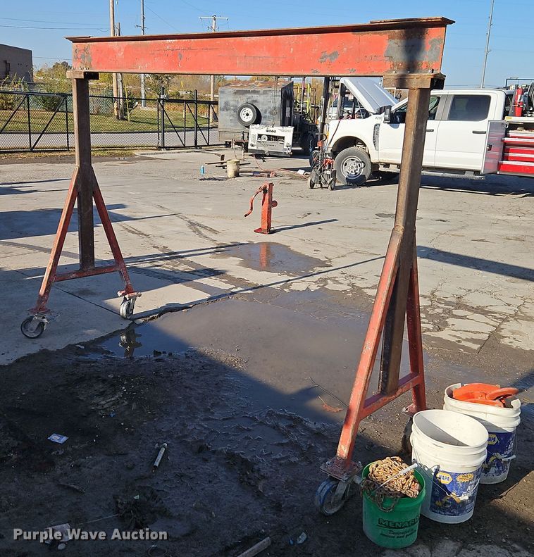 image for item EI8490 A frame gantry 